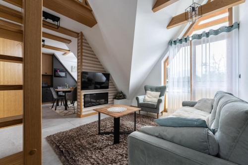 Zakopane Villa | Księżycowe Apartamenty SPA by Golden Villas