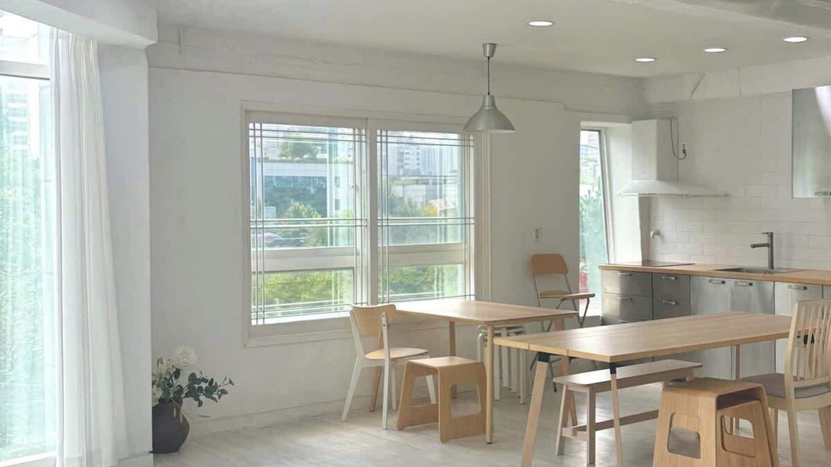 Seongnae-dong Apartment | KSPO, Asan Hosp. Olympic park, Super duplex for 10