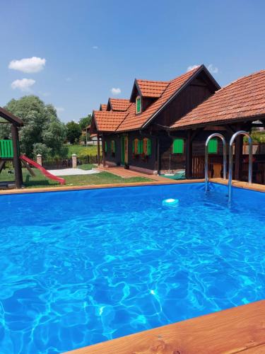 Bedekovcina House | KUĆA ZA ODMOR MALI DVORI