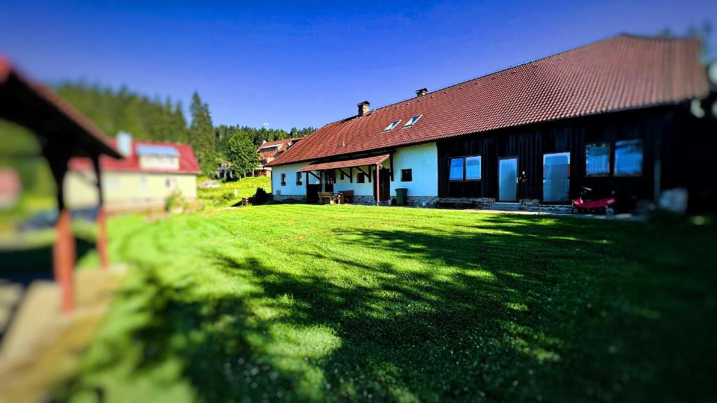 Kubova Hut House | Kubovka 63