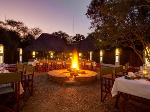 Thorny Bush Game Reserve Cabin | Kubu Safari Lodge
