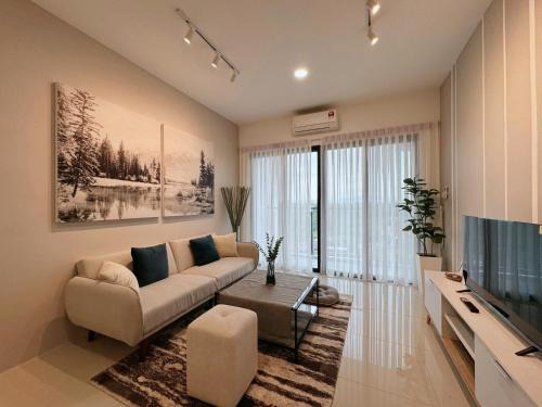 Kampung Stampin Apartment | Kuching Cozy Comfort 05 - Modern Gem Suites 7 Pax near Airport & Saradise