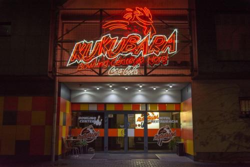 Myszkow Hotel | Kukubara Bowling Center
