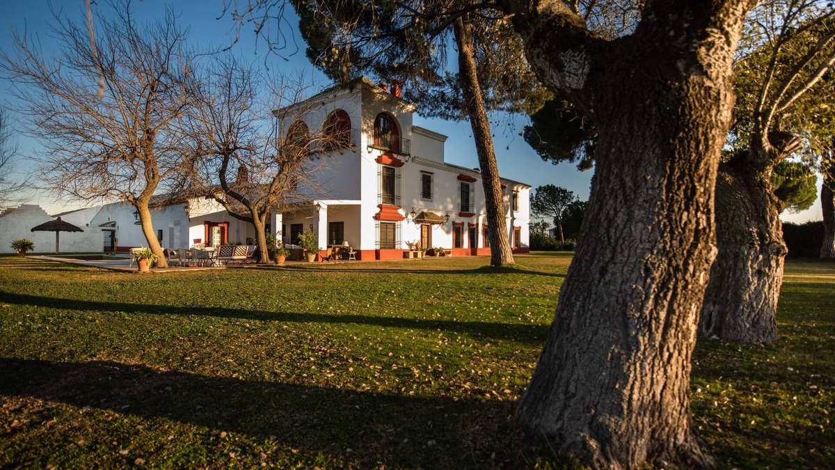 Aznalcazar Villa | Kukutana: Tailored Escapade & Full-Service Experience. Seville & Doñana Your Way