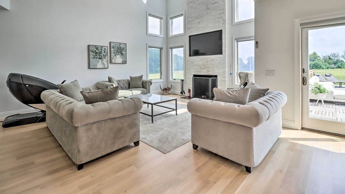 Kresgeville Villa | Kunkletown Home w/ Private Pool & Game Room!