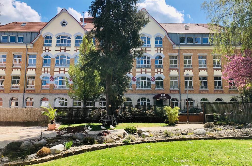Trossingen Hotel | KunstWerk B