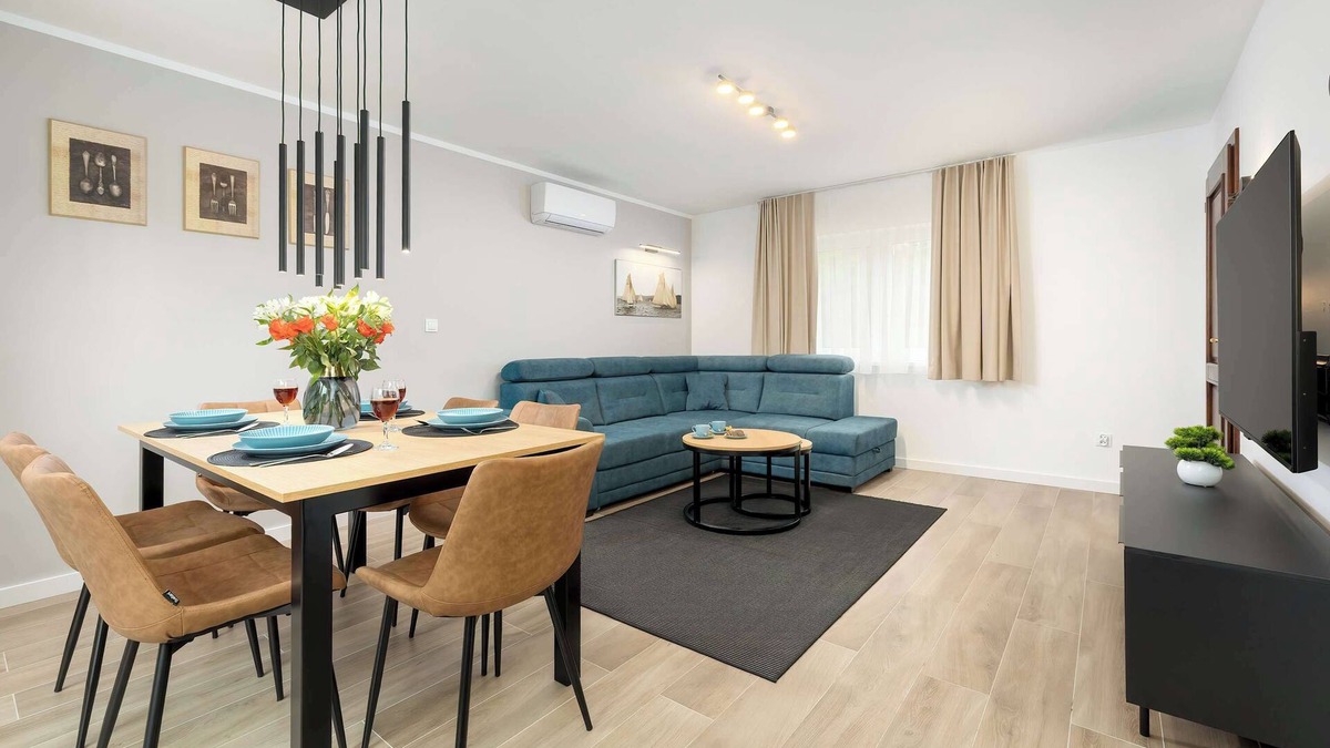 gmina Wolin House | Kurnik House | Three-Bedroom House | 9 People | Sauna & Jacuzzi