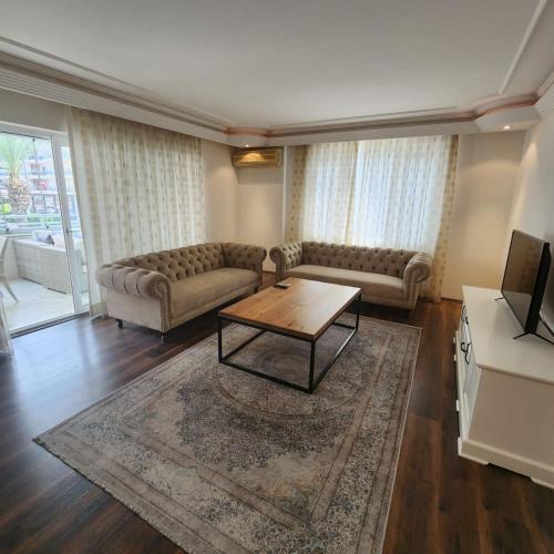 Mahmutlar Apartment | Kurt Safir Euro 7
