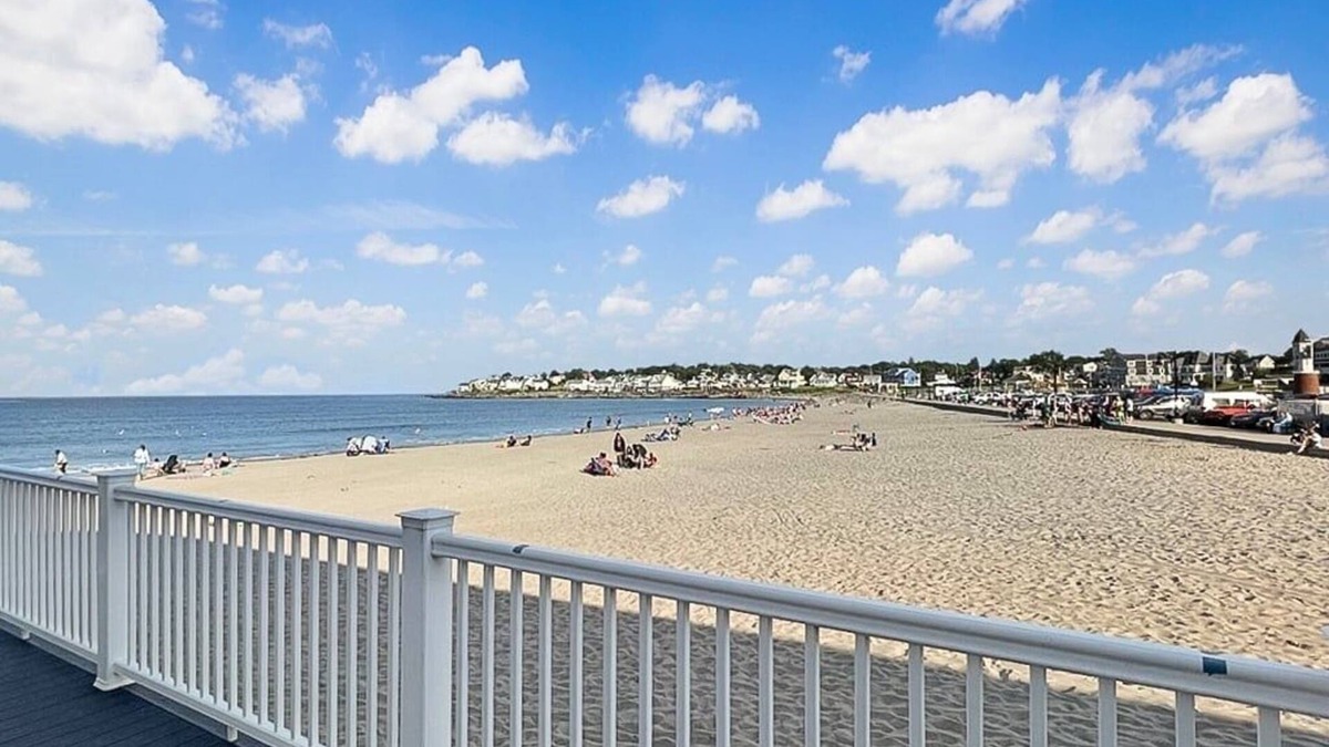 York Beach House | Kurtz Cottage - Y856 Brought to you by GetAway Vacations