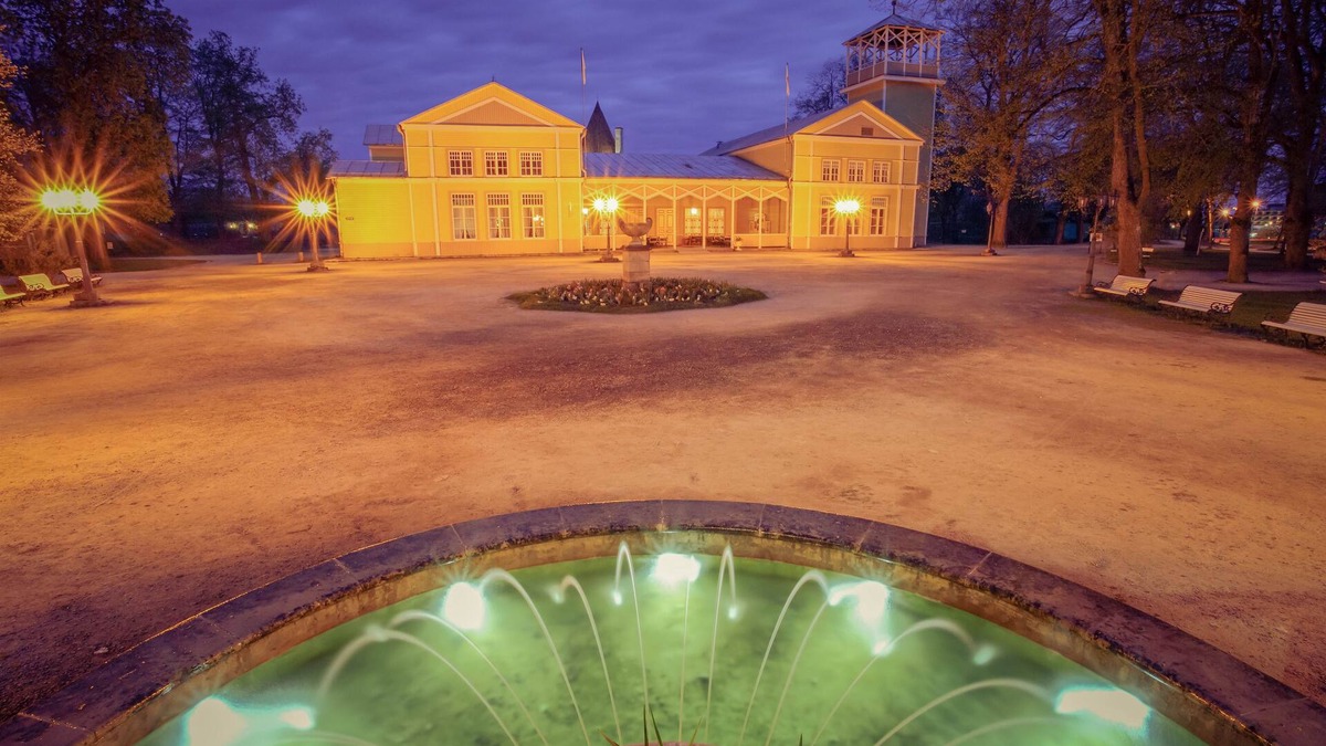 Kuressaare House | Kuursaal Guesthouse