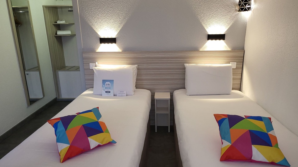 Chatillon-en-Michaille Hotel | KYRIAD BELLEGARDE - Genève