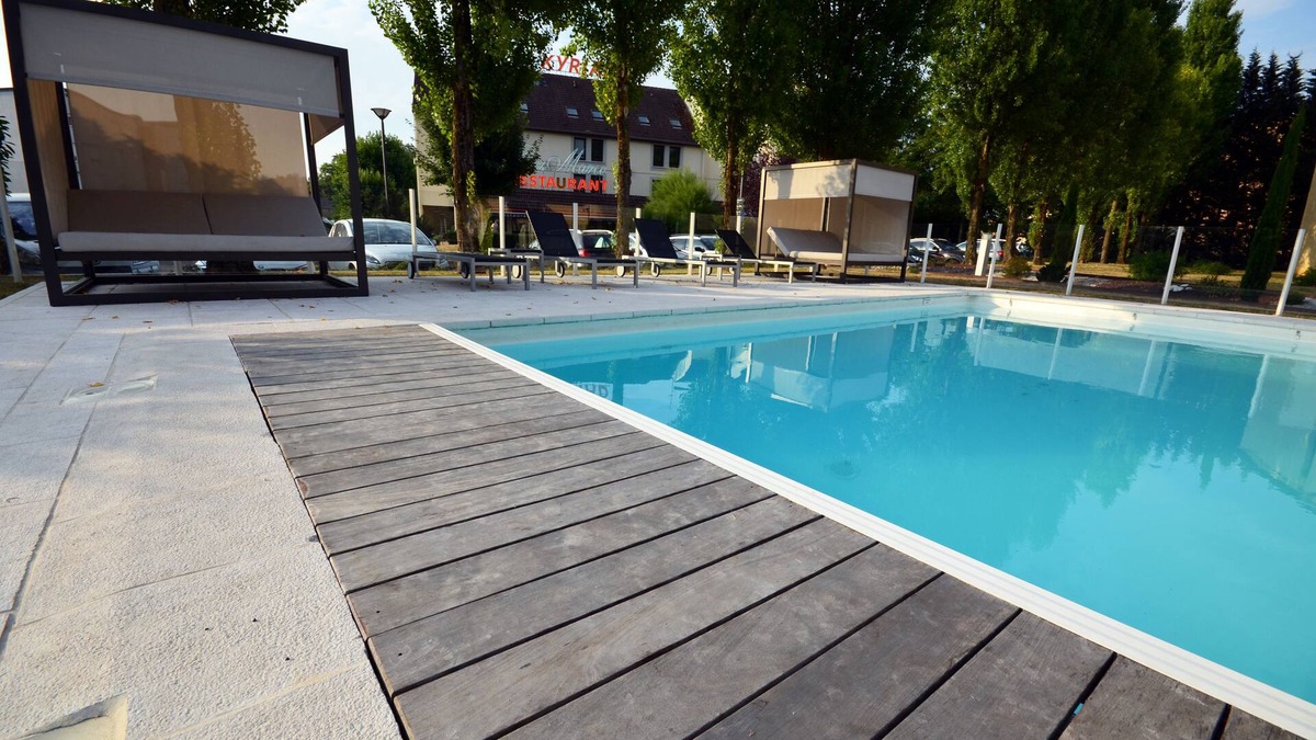 Dijon Hotel | Kyriad DIJON EST - Mirande