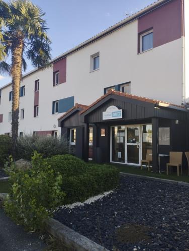 Castelculier Hotel | Kyriad Direct Agen