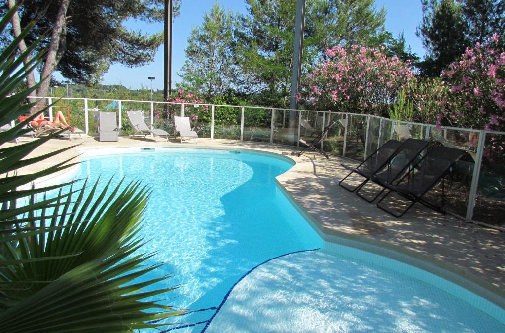 Saint-Clement-de-Riviere Hotel | Kyriad Montpellier Nord Parc Euromédecine