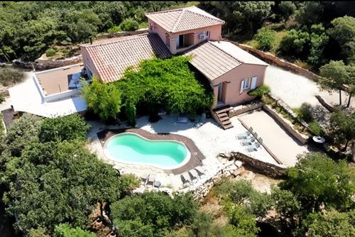 Blauvac Villa | Là où le Ciel est né Beau mas pierres et contemporain sur grande propriété vue Mont Ventoux dentelles de Montmirail