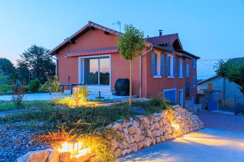 Julienas House | L'échappée Beaujolaise