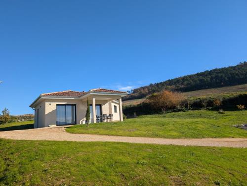 La Roche-Vineuse House | L'échappée Bourguignonne