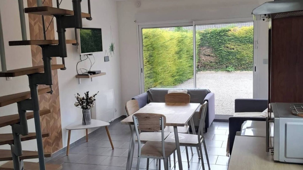 Guines House | L'échappée Verte, small 2-bedroom house/25min from Site des 2 Caps