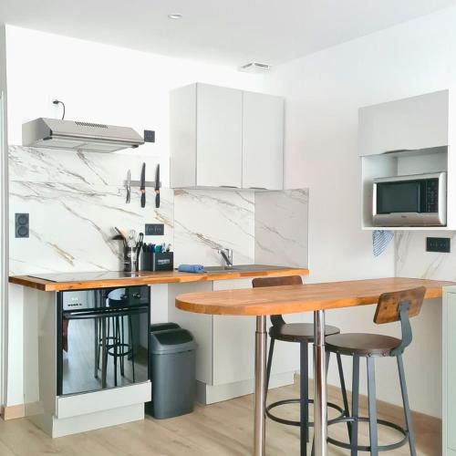 Ambronay Apartment | L'épi doré