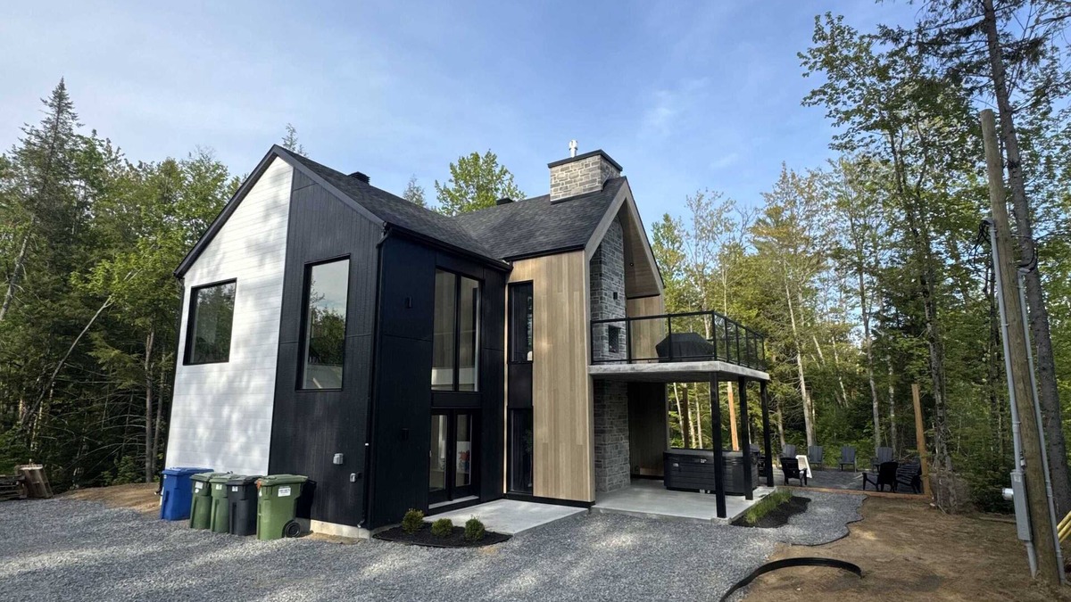 Mauricie Ski Chalet | L'Évasion Mauricie, private spa
