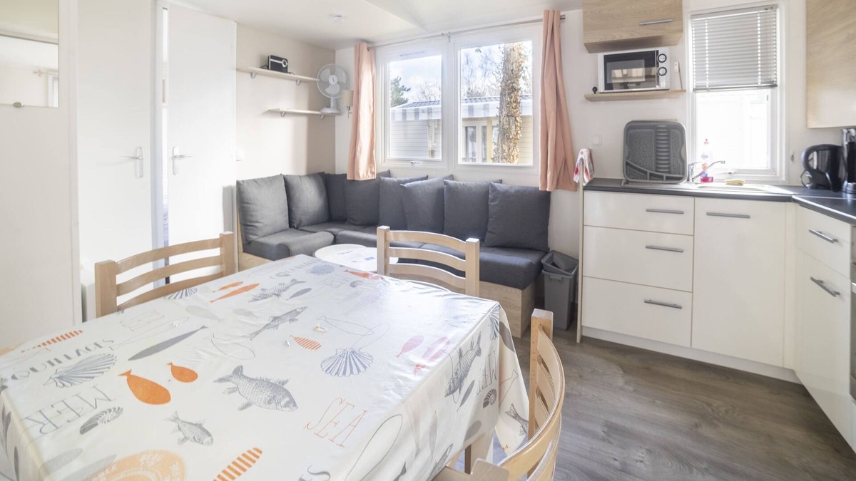 Saint-Jean-de-Monts Cabin | L'Abri Cotier - Camping du Bois Dormant