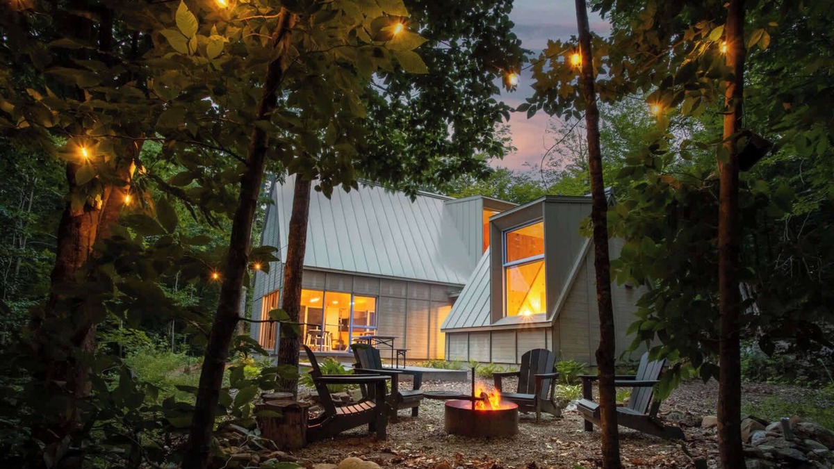 Chertsey Ski Chalet | L'Abri des regards - Spa Sauna & Nearby Lake