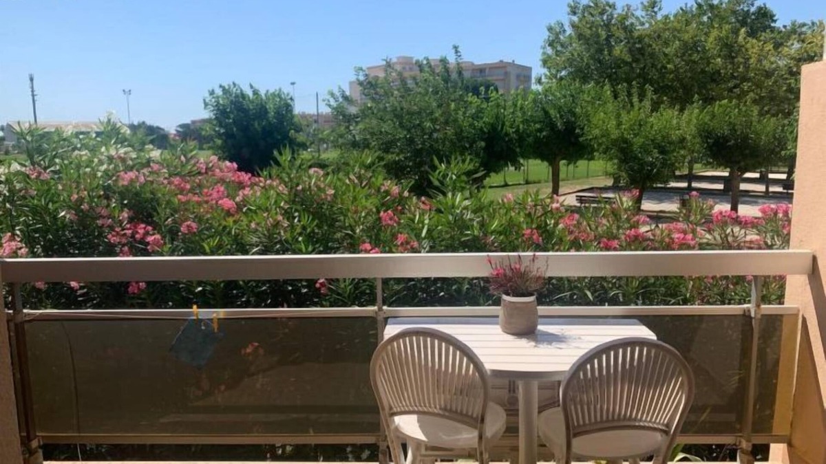 Le Lavandou Apartment | L'Alicastre by Interhome