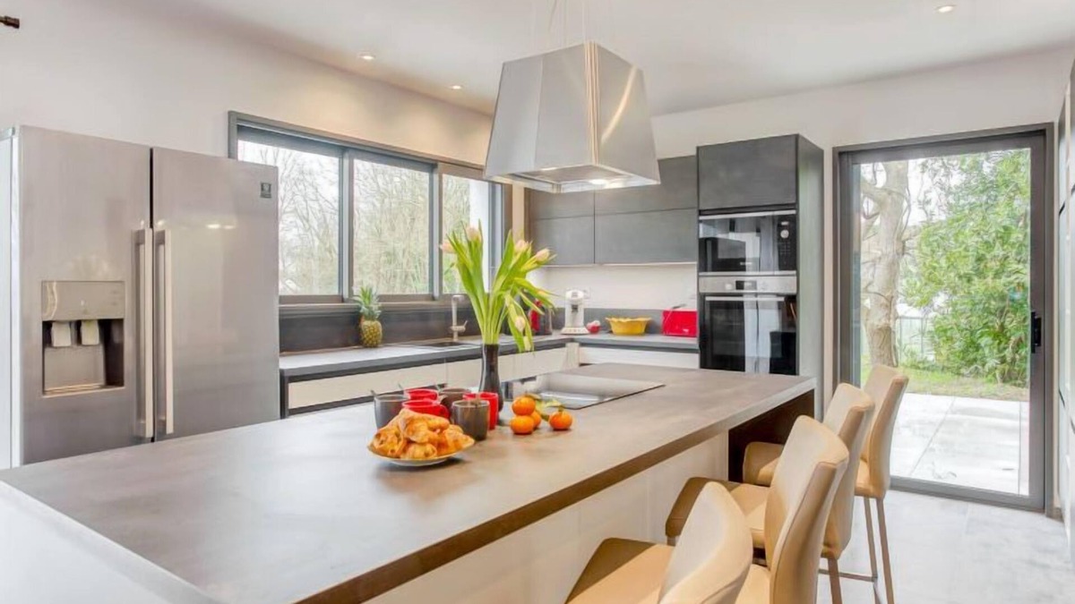 La Trinite-sur-Mer House | L'allée Couverte by Interhome