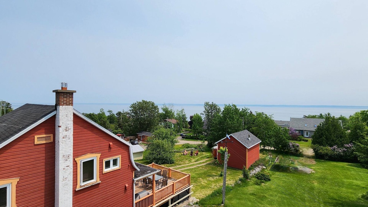 Pointe-au-Pic House | L'Ancestrale (view, spa, arcade)