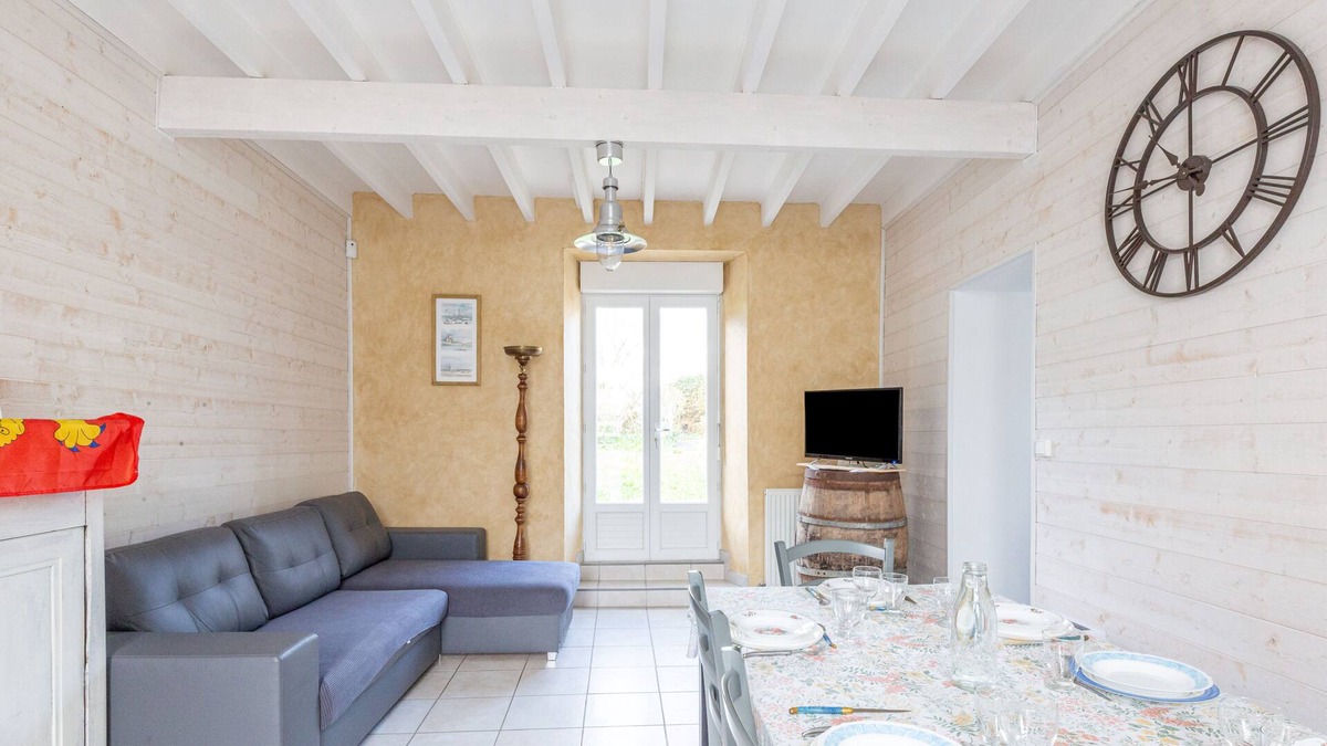Sainte-Mere-Eglise House | L'ancienne Forgerie - Three Bedroom House, Sleeps 6
