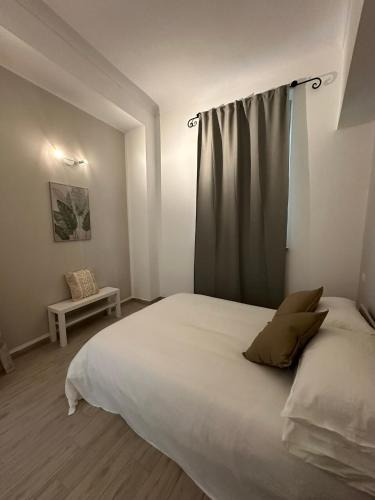 Casale Monferrato Apartment | L'Angolo Rosa