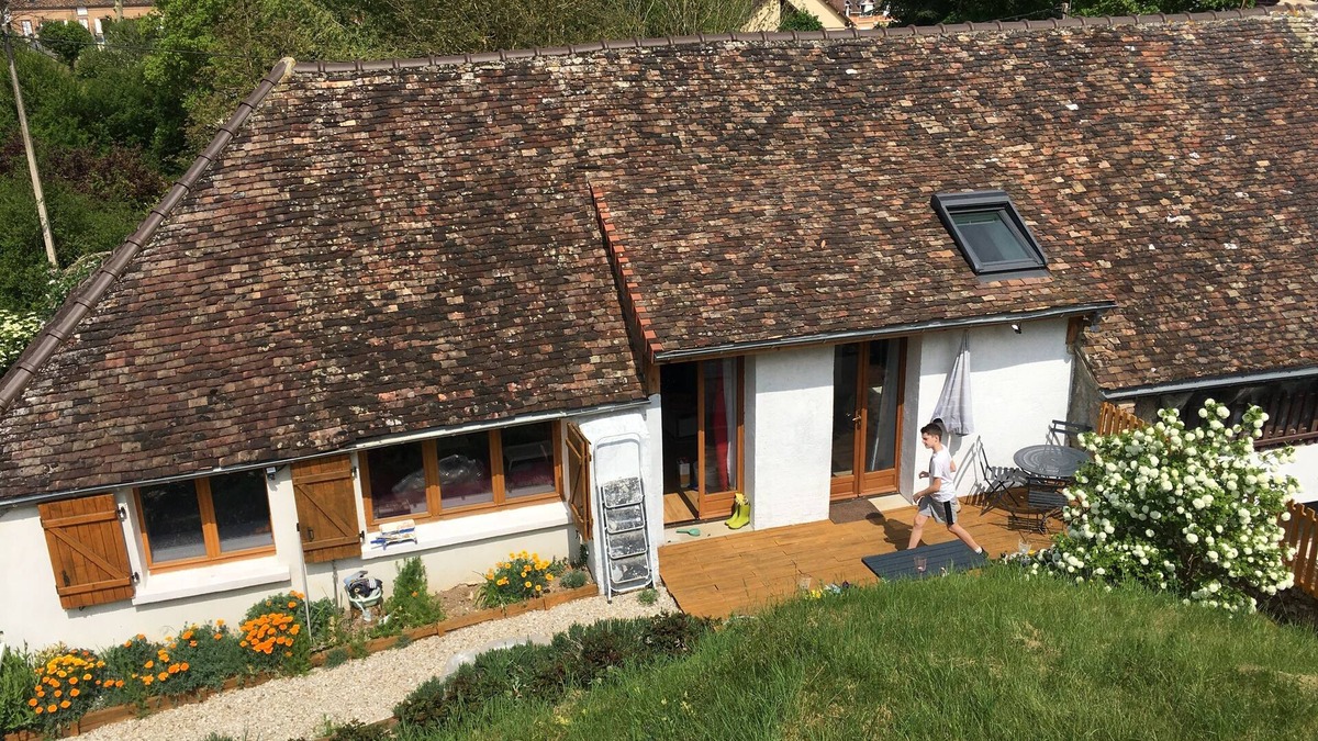 Paron Apartment | L'ANNEXE: 20 m2 studio with terrace and greenery! 5mn from Sens