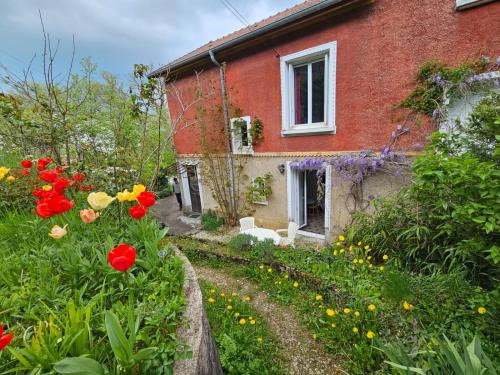 Chaumont Apartment | L'Annexe de la corniche