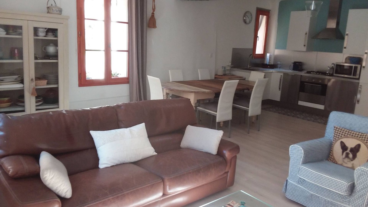 Cotignac Apartment | L'Appart, charm and confort