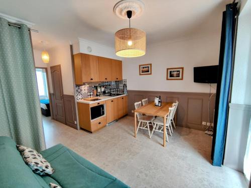 Le Pouliguen Apartment | L'Appart d'en face Casa Cosy