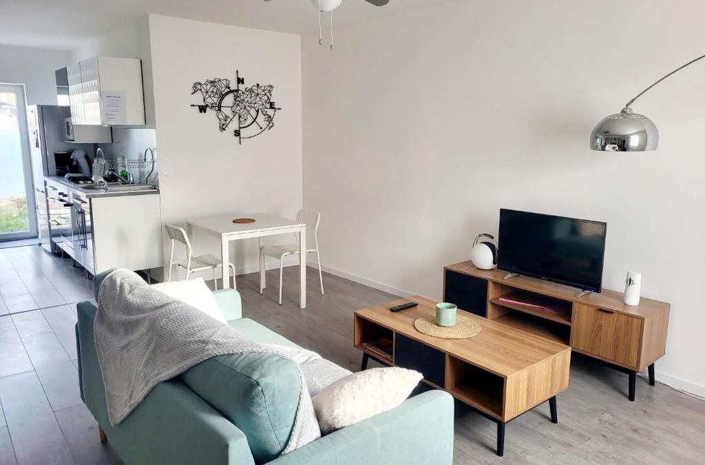 Saint-Laurent-Nouan Apartment | L'appart du centre