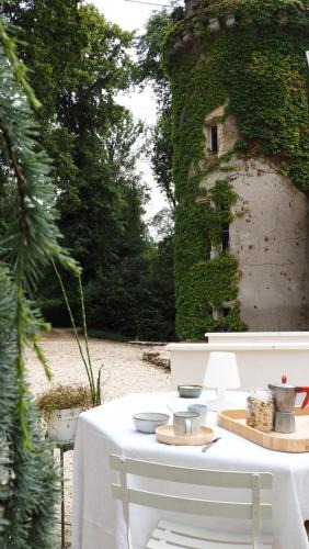 Moloy Apartment | L'APPART enTHÈSE - Appartement pour une ou deux pers - Accessible à Tous - Meuble Tourisme 3 étoiles en BOURGOGNE