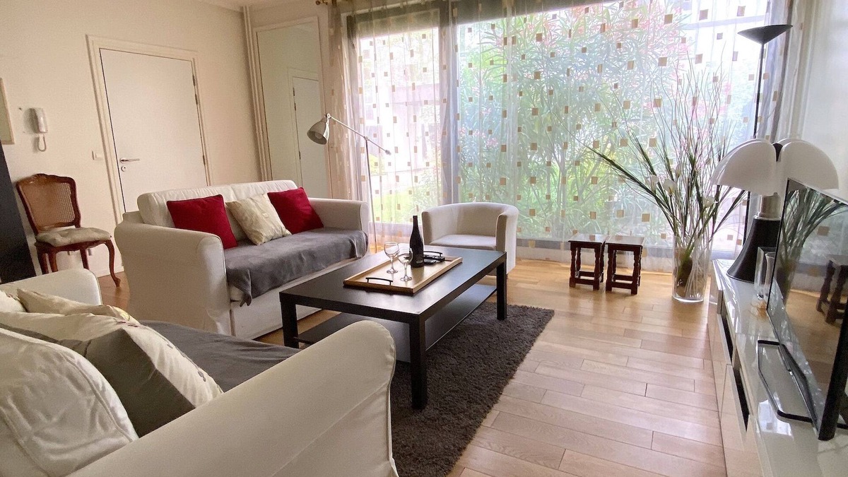 Quartier du Petit-Montrouge Apartment | L'appartement D'alésia