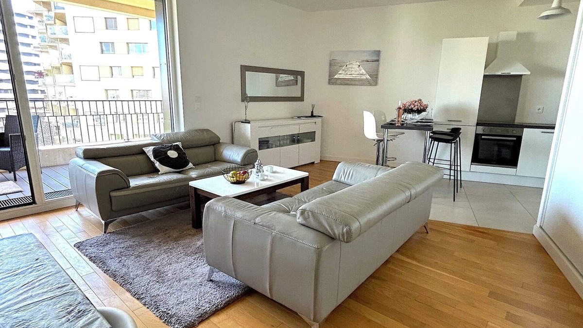 Batignolles Apartment | L'appartement Rostro
