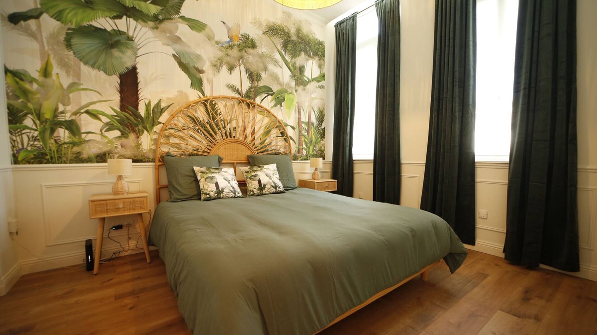 Cambrai Apartment | L Arbre d or Appart Hyper Centre SPA Couvert