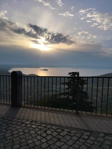 Montefiascone Apartment | L'Archetto di Romeo