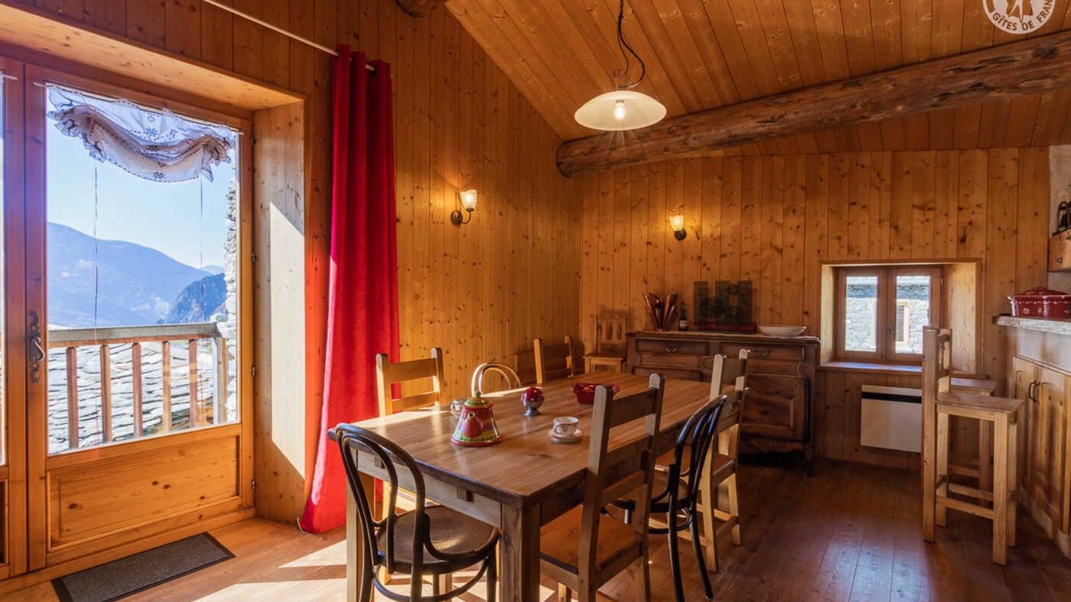 Saint-Michel-de-Maurienne House | L'arnica - St-michel-de-maurienne