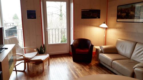 Clairvaux-les-Lacs Apartment | L'Atelier du Peintre