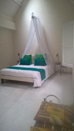 Parnes Bed & Breakfast | l'atelier