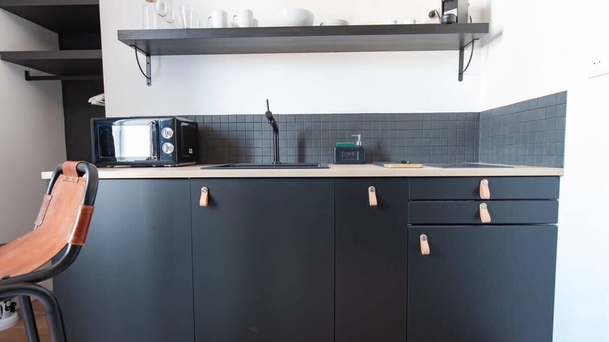 Vaise Apartment | L'Atelier - Lovely Studio - Metro Valmy - Vaise