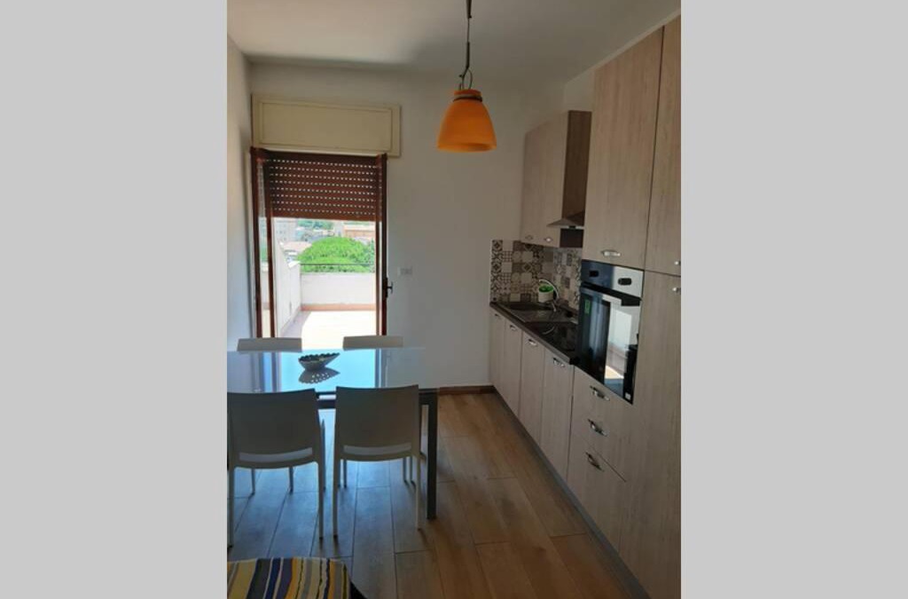 Ardore Marina Apartment | L'ATTICO DI LELLA