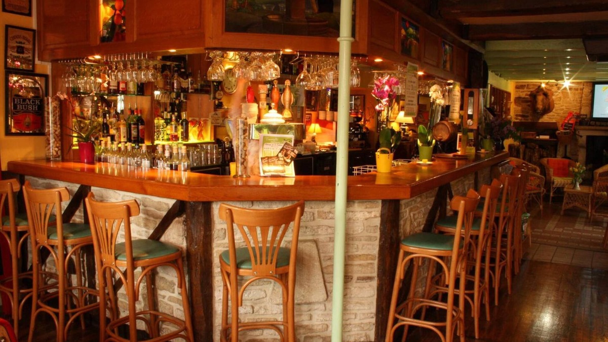 Villiers-sur-Suize Hotel | L'Auberge de la Fontaine