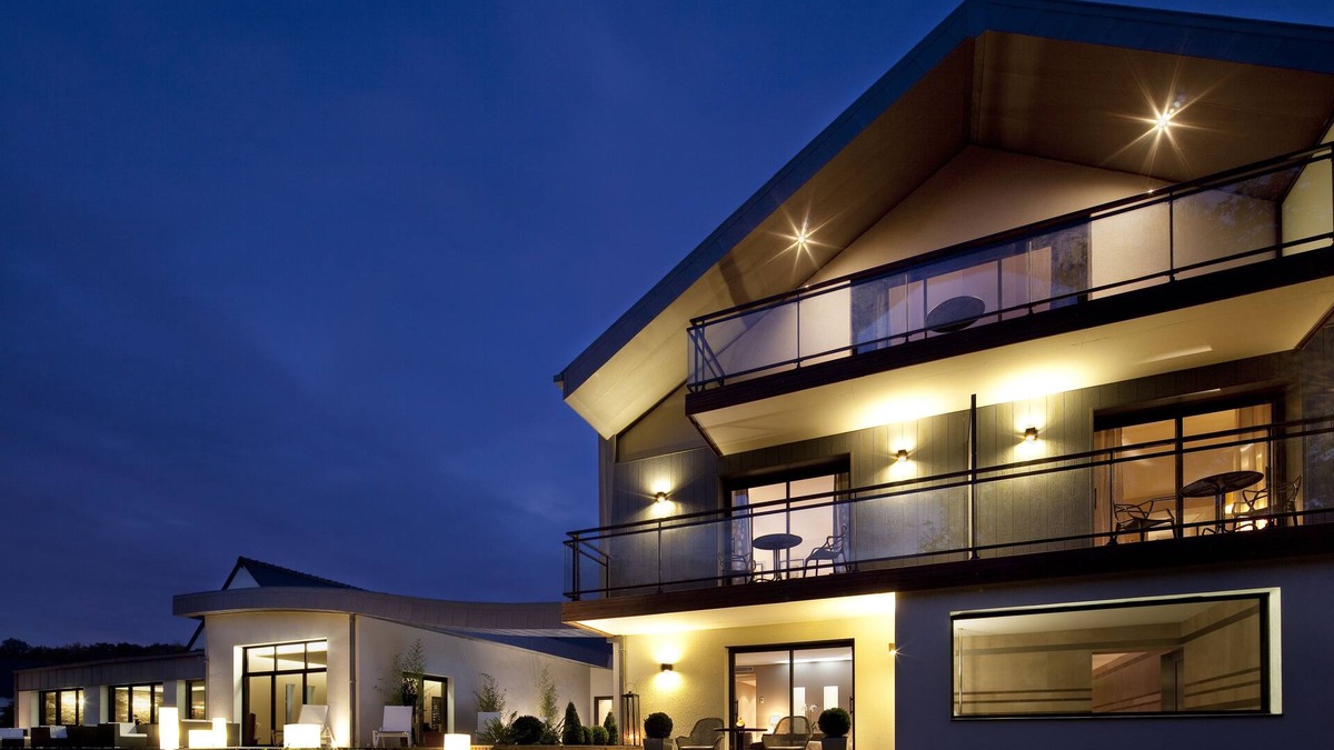 Saint-Ouen-les-Vignes Hotel | L'Aubinière Hotel-Restaurant & Spa