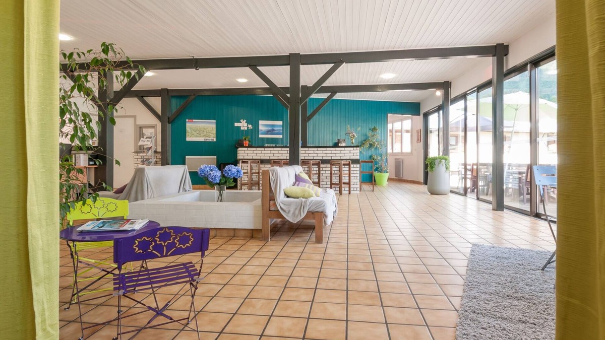 Lescheraines Hotel | L'Eau Vive
