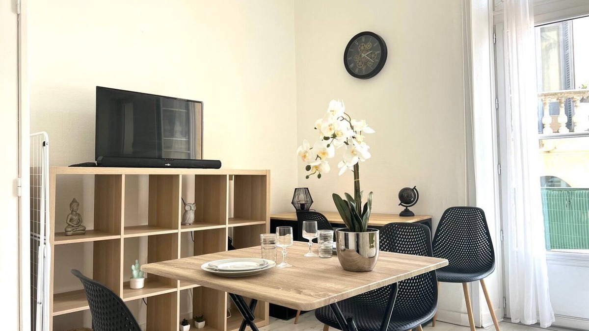 Poitiers Apartment | L'Echappée Urbaine - Joli studio en hypercentre